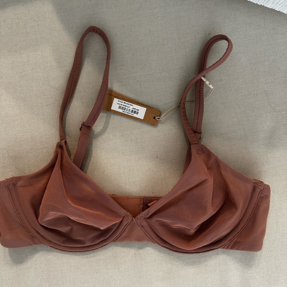 Skims NWT Bra